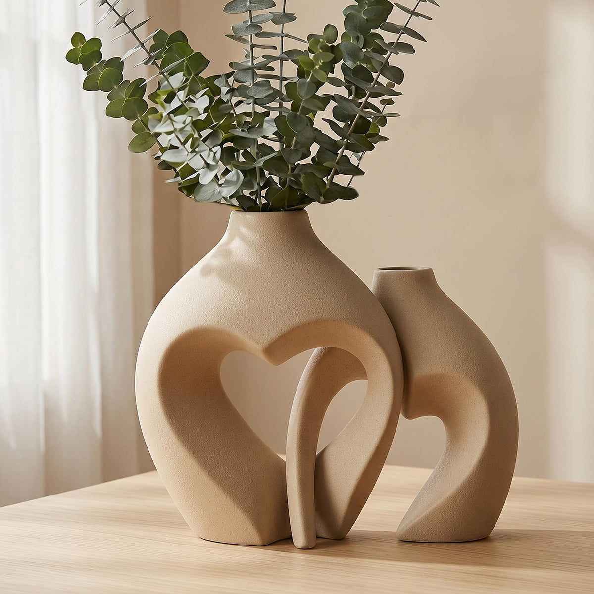 White Ceramic Flower Vase Home Table Decor Heart Shaped Vase Set of 2 | Boho Heart Shaped Minimalist Decorative Vases for coffee Table Centerpiece Wedding Dining Living Room Office House Decoration